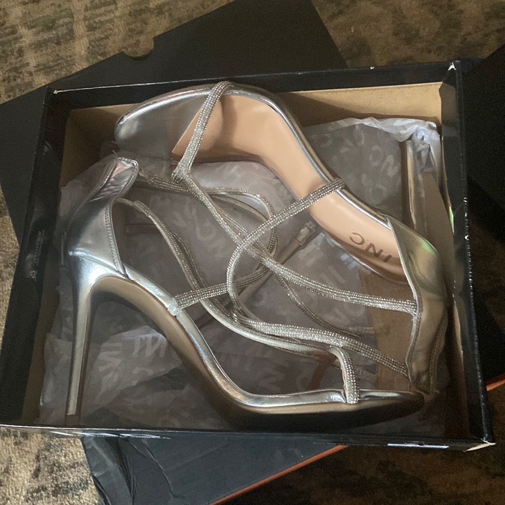 Dresss heels